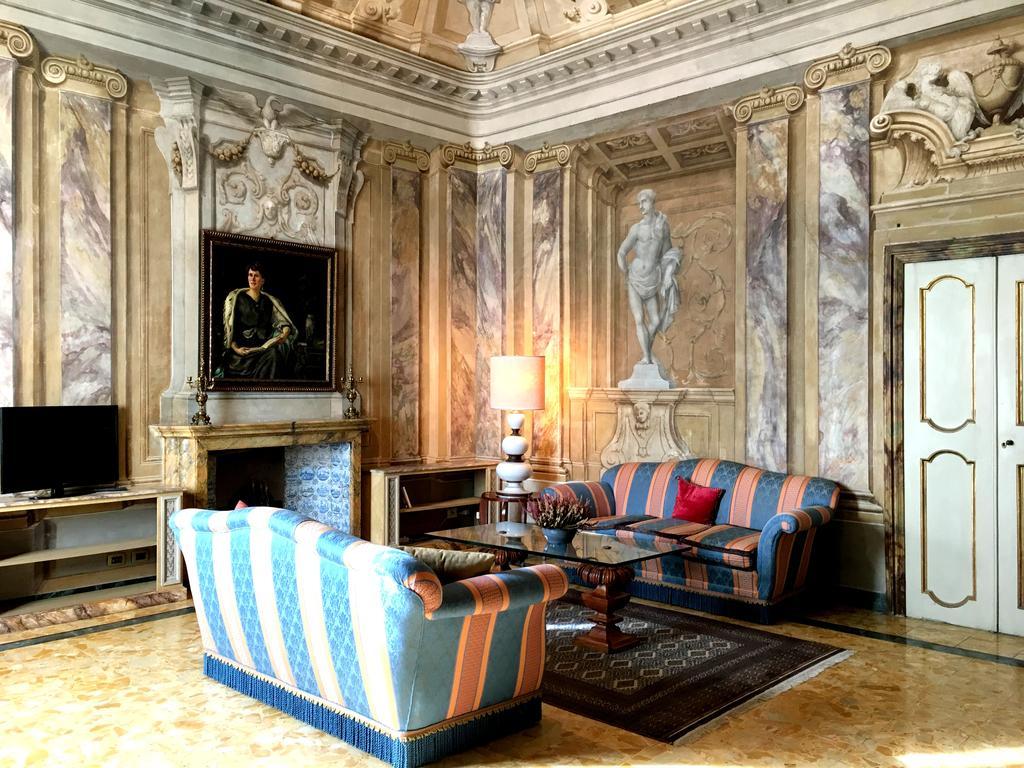 Palazzo Pannilini Apartment *